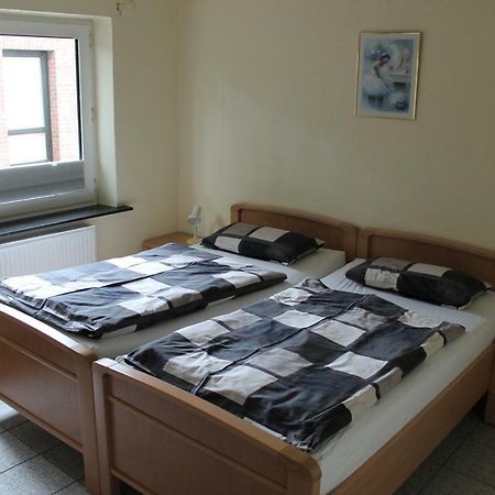 Ferienwohnungen Im Gaestehaus Sieberns Carolinensiel Exterior foto